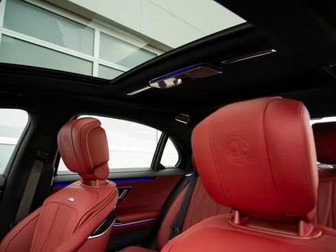 New 2026 Mercedes-Benz S 63 AMG S image 12