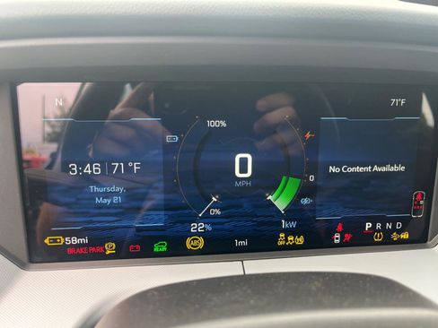 New 2027 Chevrolet Bolt LT FWD image 16