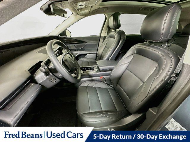 Used 2026 Lincoln Nautilus Premier w/ Equipment Group 102A AWD/4WD image 28
