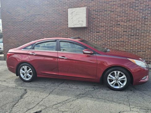 Used 2011 Hyundai Sonata Limited image 1