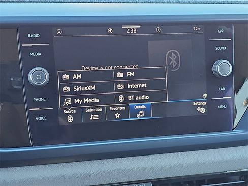 Used 2022 Volkswagen Taos SE image 21