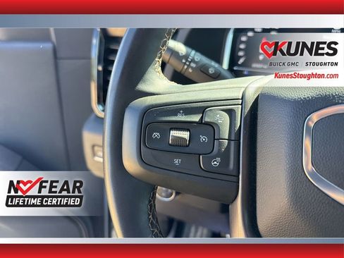 Used 2025 GMC Sierra 2500 AT4 AWD/4WD image 24