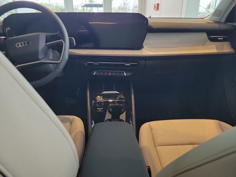 New 2026 Audi Q3 quattro 2.0T image 14