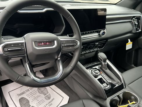 New 2026 GMC Canyon Elevation w/ Convenience Package AWD/4WD image 8