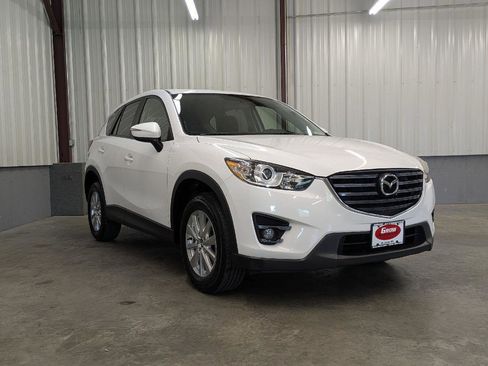 Used 2016 MAZDA CX-5 Touring w/ Bose/Moonroof Package FWD image 8