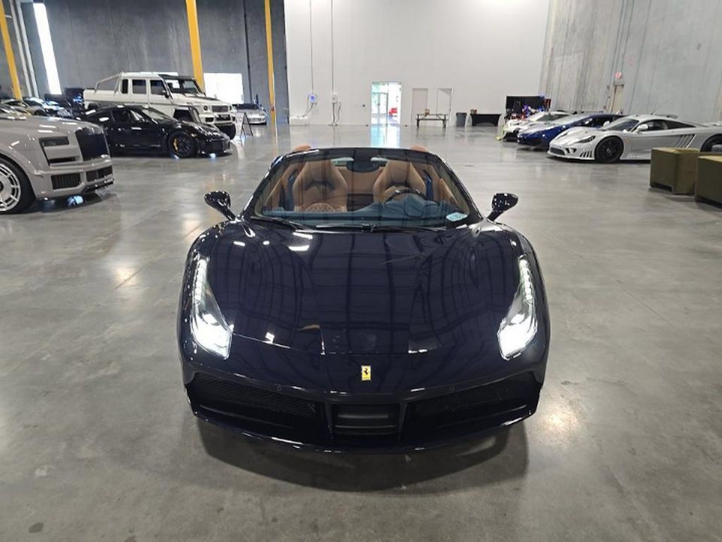 Used 2018 Ferrari 488 Spider RWD image 3