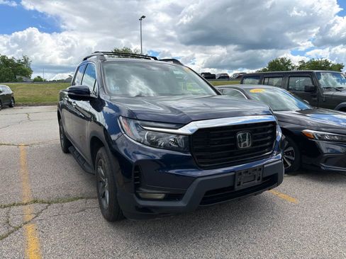 Used 2023 Honda Ridgeline RTL-E image 2
