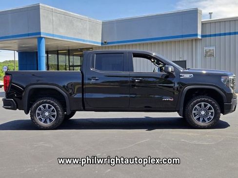 Used 2026 GMC Sierra 1500 AT4 w/ AT4 Premium Package AWD/4WD image 3