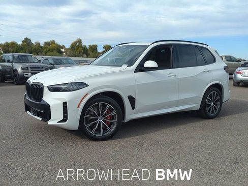 Used 2026 BMW X5 sDrive40i w/ M Sport Package image 1