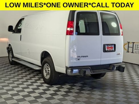 Used 2024 GMC Savana 2500 w/ Driver Convenience Package RWD image 5