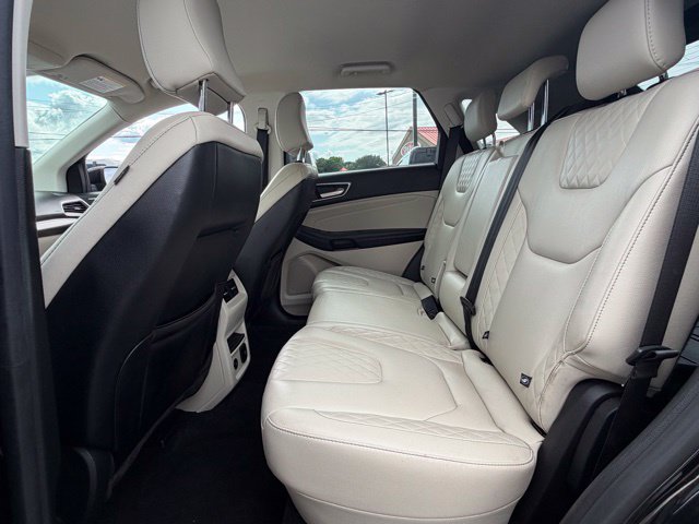 Used 2023 Ford Edge Titanium w/ Cargo Accessory Package AWD/4WD image 33