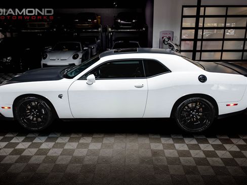 Used 2023 Dodge Challenger SRT Hellcat RWD image 65