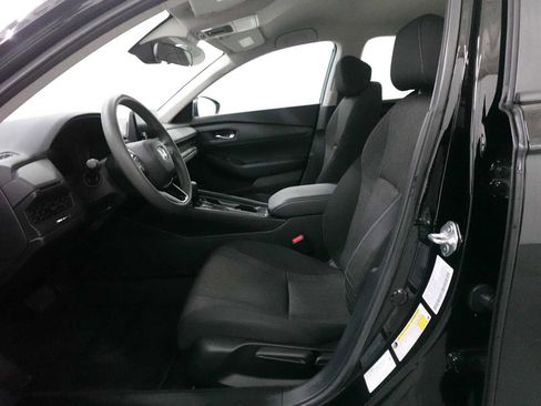 Used 2023 Honda Accord LX image 12