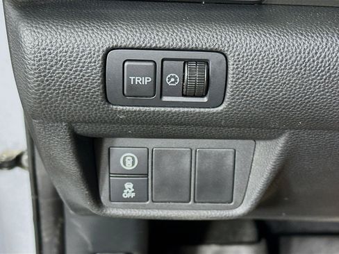 Used 2018 Honda Accord LX image 17