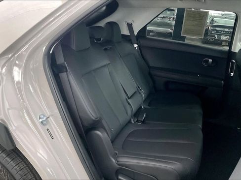 Certified 2026 Hyundai Ioniq 5 SEL RWD image 19