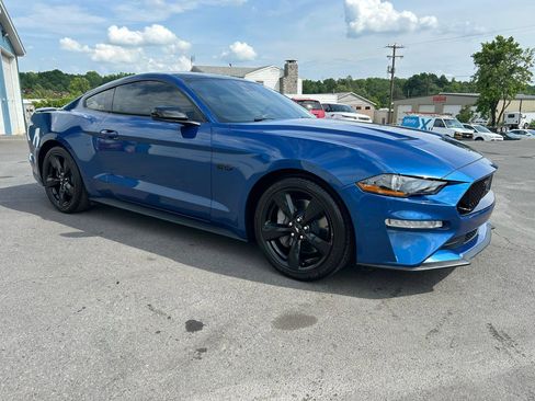 Used 2022 Ford Mustang GT Premium w/ Black Accent Package RWD image 7