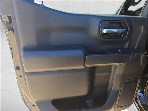 Used 2022 Chevrolet Silverado 1500 Custom w/ Safety Confidence Package image 12