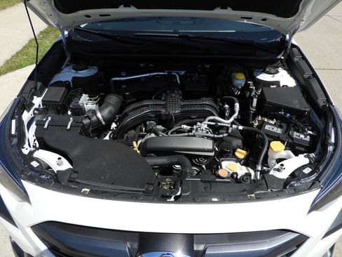 Used 2025 Subaru Outback Limited AWD/4WD image 48