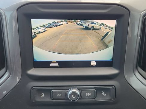 Used 2022 Chevrolet Silverado 1500 Custom RWD image 6
