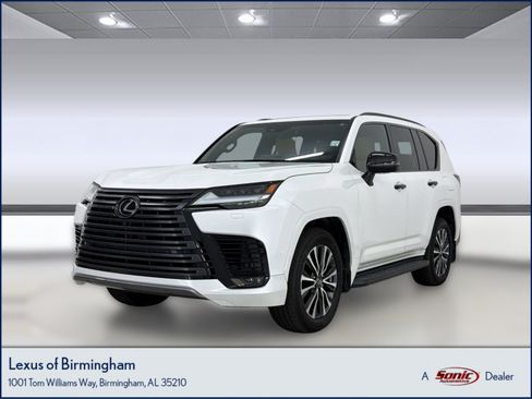 Used 2024 Lexus LX 600 4WD w/ Appearance Package image 1