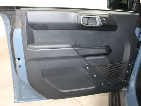 Used 2025 Ford Bronco Outer Banks AWD/4WD image 22