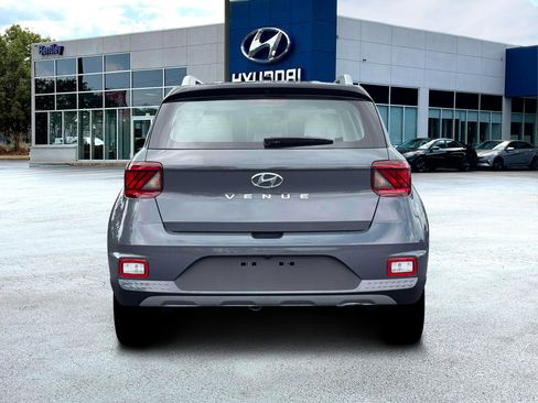 New 2026 Hyundai Venue SEL image 6