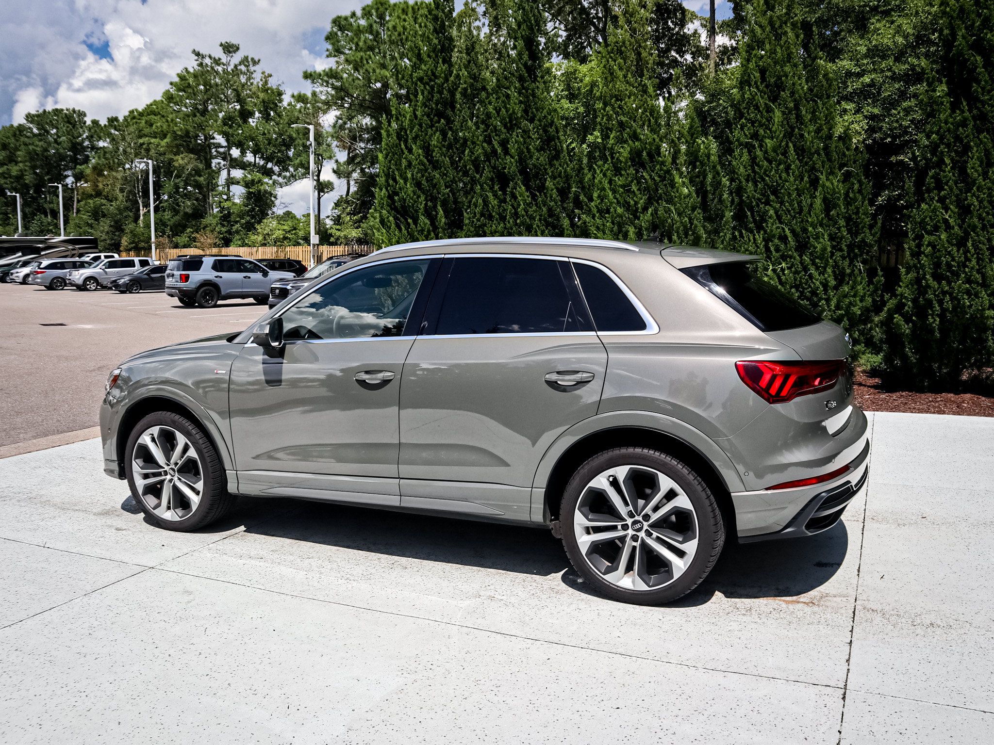 Used 2020 Audi Q3 2.0T Prestige w/ Prestige Package AWD/4WD image 7