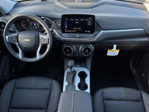 New 2026 Chevrolet Blazer LT image 17