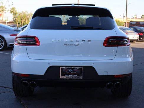 Used 2016 Porsche Macan S image 14