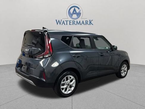 Used 2025 Kia Soul LX w/ LX Technology Package FWD image 6
