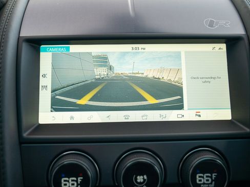 Used 2023 Jaguar F-TYPE R image 18