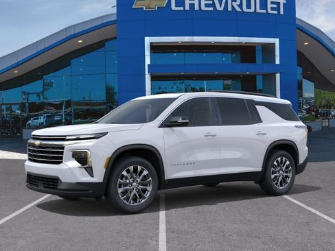 New 2026 Chevrolet Traverse LT image 29