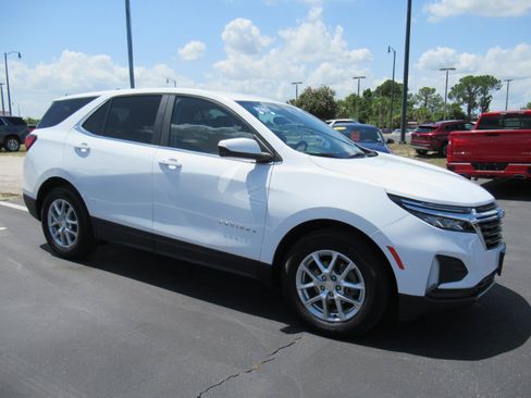 Certified 2023 Chevrolet Equinox LT FWD image 4