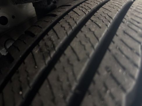 Used 2023 Chevrolet Equinox LS w/ LS Convenience Package image 36