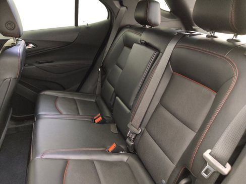 Used 2023 Chevrolet Equinox RS w/ RS Leather Package FWD image 18