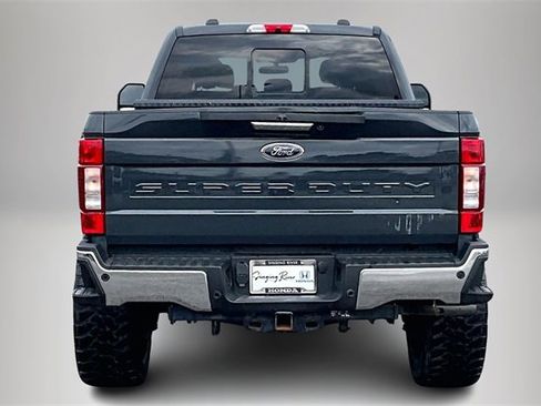 Used 2021 Ford F250 Lariat w/ Chrome Package image 6