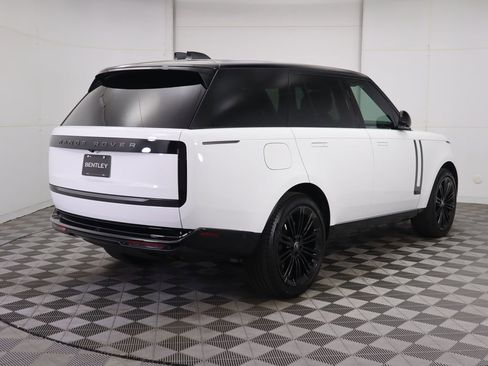 Used 2024 Land Rover Range Rover Autobiography image 5