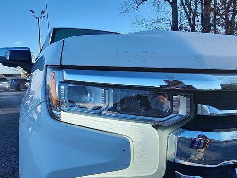 Used 2023 Chevrolet Silverado 1500 LTZ image 9