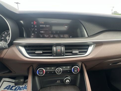 Used 2021 Alfa Romeo Stelvio Ti w/ Nero Edizione image 70