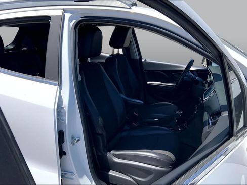 Used 2018 Buick Encore Preferred FWD image 8