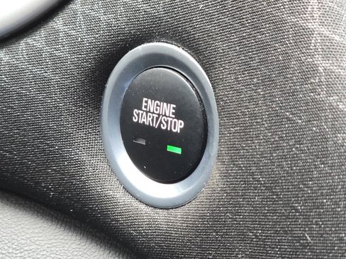 Used 2023 Chevrolet Malibu LT image 9