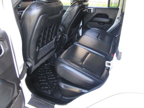 Used 2023 Jeep Wrangler Unlimited Rubicon 4xe w/ Cold Weather Group image 18