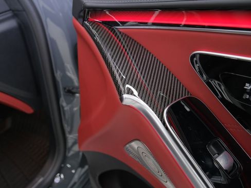 Used 2024 Mercedes-Benz S 63 AMG S image 63