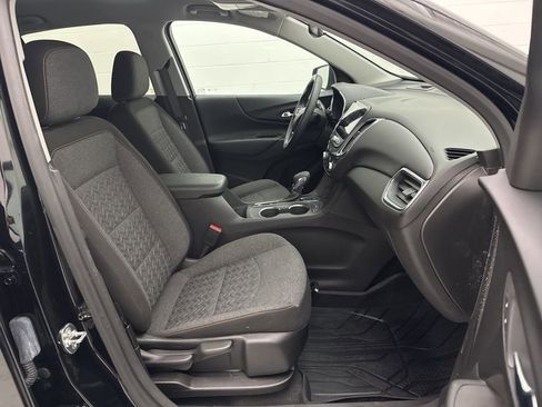 Used 2024 Chevrolet Equinox LT image 49