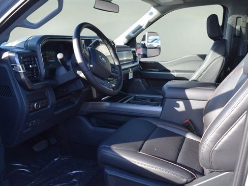 New 2026 Ford F350 Lariat w/ Black Appearance Package image 7