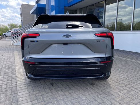 Used 2024 Chevrolet Blazer EV RS AWD/4WD image 4