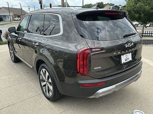 Used 2022 Kia Telluride S AWD/4WD image 10