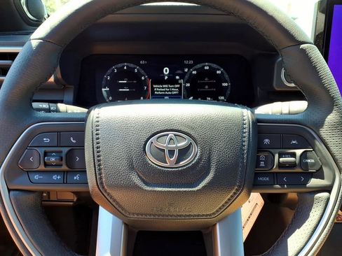 New 2026 Toyota 4Runner 4WD image 17