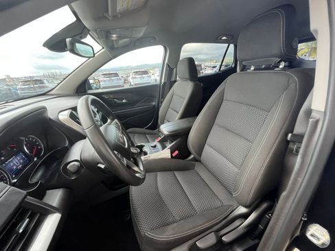 Used 2024 GMC Terrain SLE FWD image 27