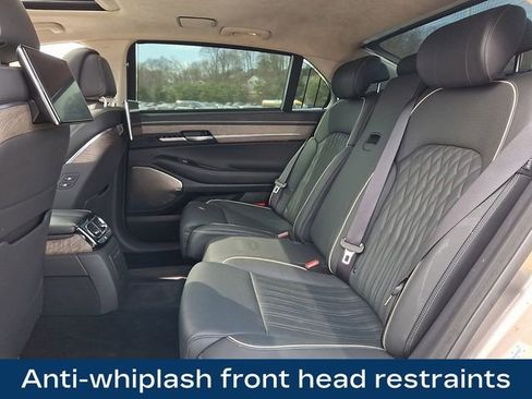 Used 2022 Genesis G90 5.0 Ultimate image 19